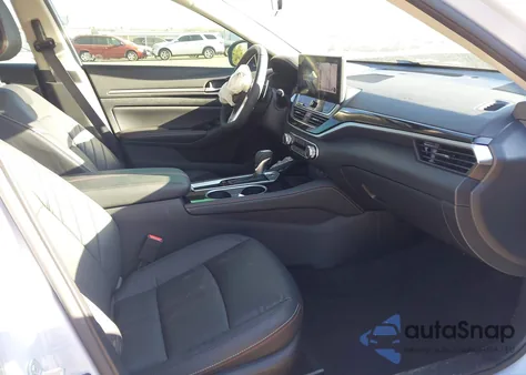 2024 Nissan Altima Sr Fwd z USA, uszkodzony, nr VIN 1N4BL4CV8RN346351